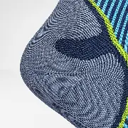 Bauerfeind Sports Knee Support Rivera Zusätzliches Produktbild für Bauerfeind Men Run Performance Compression Socks