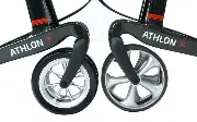 Bereifung am Rollator Athlon Carbon (links: Komfort, rechts: TPE) Zusätzliches Produktbild für Carbon Rollator Athlon SL