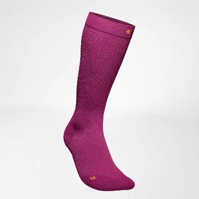 Produktdetails: Bauerfeind Woman Run Ultralight Compression Socks Produktbild Bauerfeind Woman Run Ultralight Compression Socks