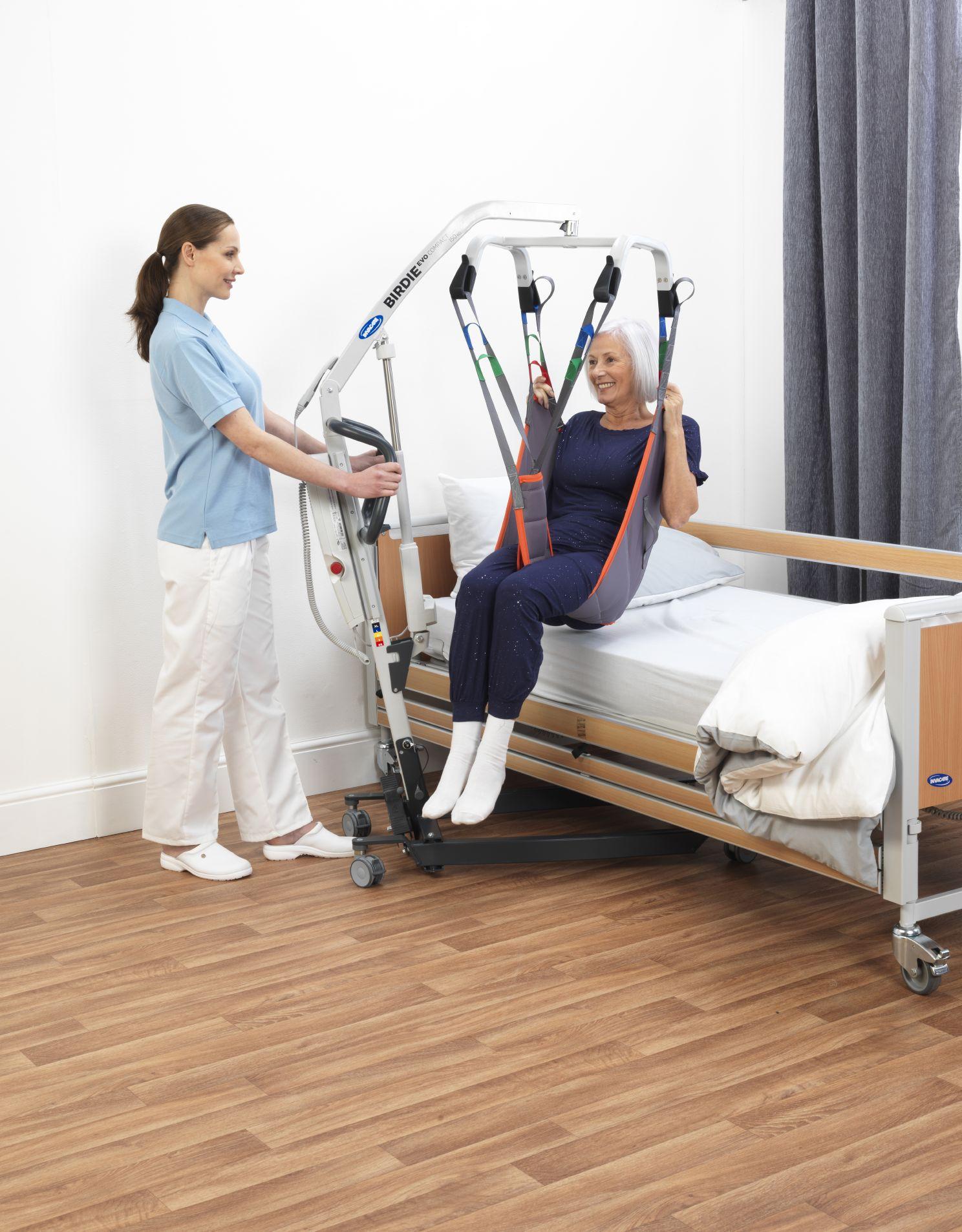 Patientenlifter Invacare Birdie EVO compact